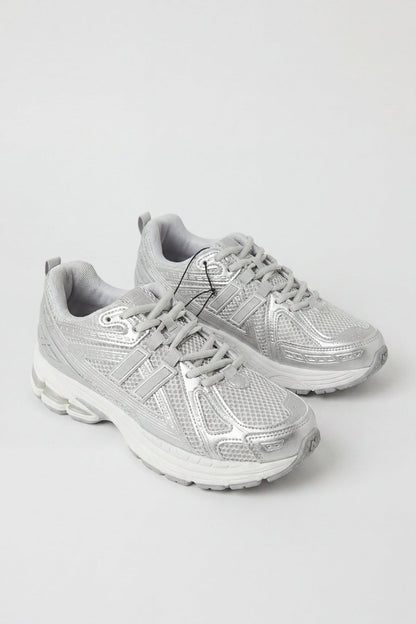 Mesh Chunky Running Shoe