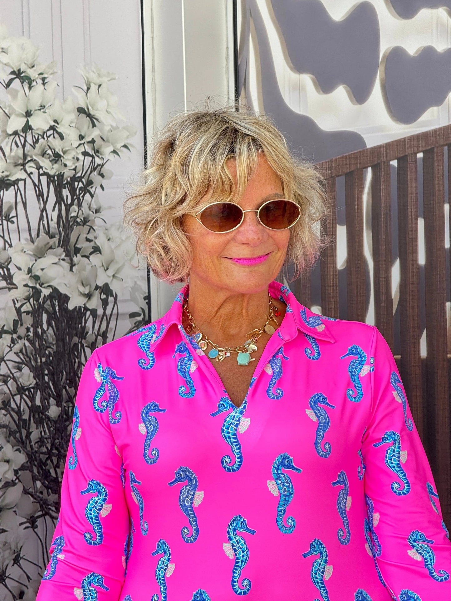 LULU B SEAHORSE BAY 3/4 SLEEVE V-NECK COLLAR SHIRT