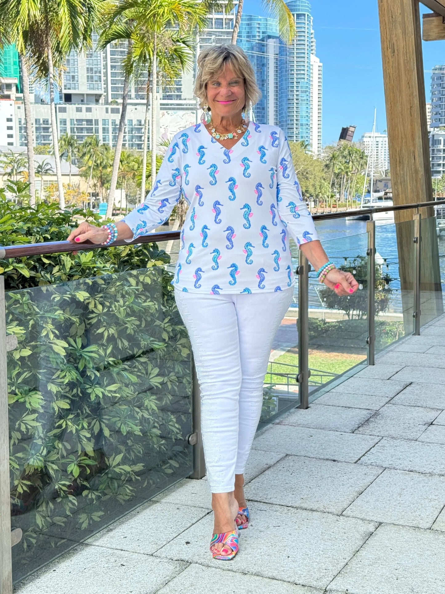 LULU B SHORELINE CHARM V NECK TOP