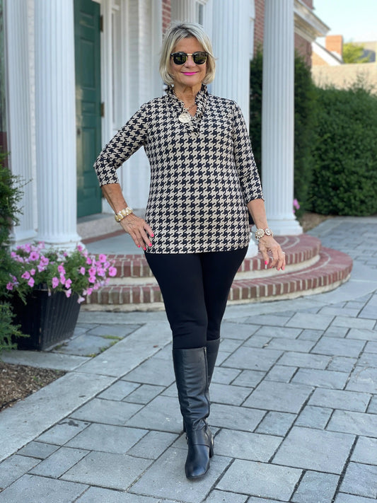 HOUNDSTOOTH RUFFLE TOP