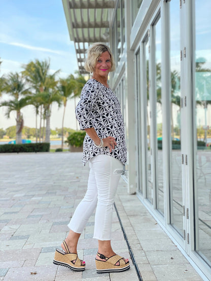 BLACK AND BEIGE ASYMMETRIC TOP
