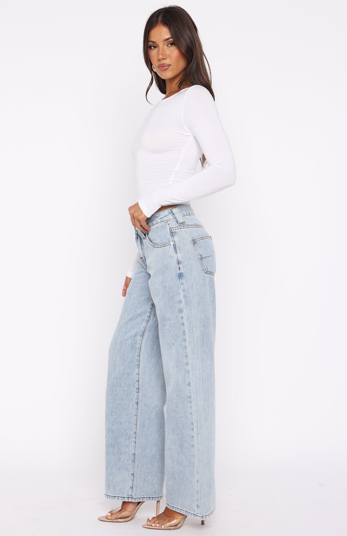 Clarissa Low Rise Wide Leg Jeans Mid Blue Wash